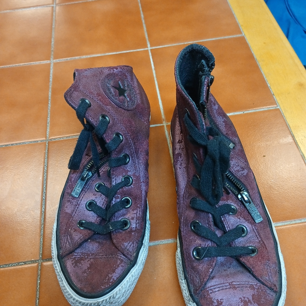 Converse All Star High-Top Sneakers with Star Logo